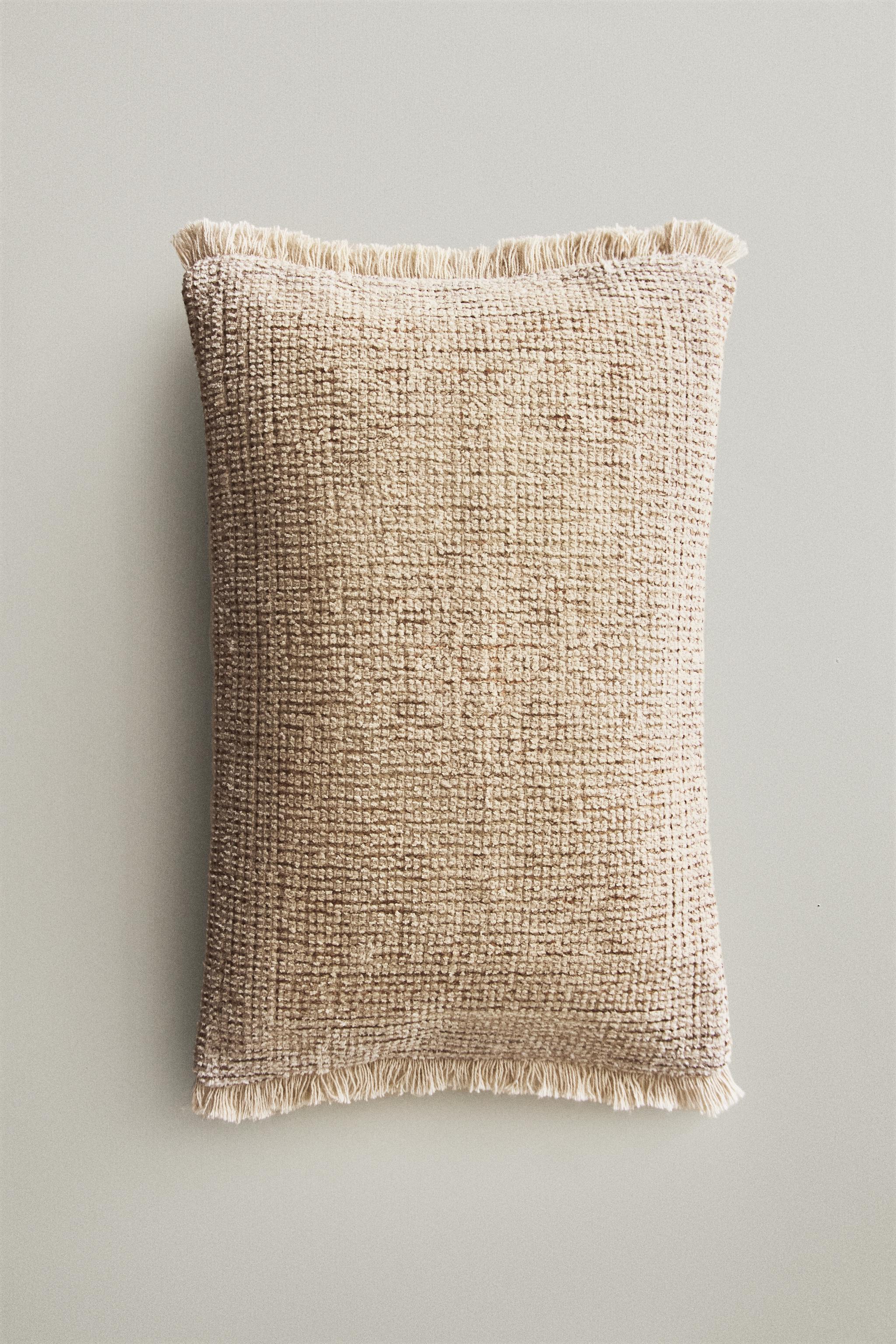 FRINGED THROW PILLOW COVER